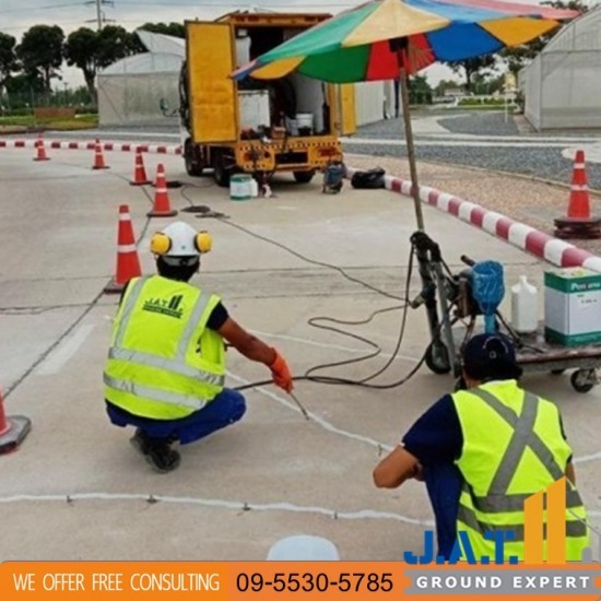 รับซ่อมรอยร้าวพื้นคอนกรีต epoxy รับซ่อมรอยร้าวพื้นคอนกรีต epoxy